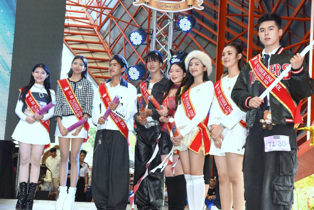 จังหวัดราชบุรี จัดมหกรรมรวมพลสมาชิกชมรม\"ทูบีนัมเบอร์วัน\"2568