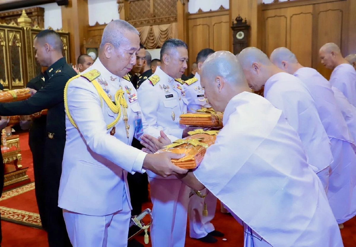 ทบ.จัดพิธีอุปสมบทหมู่เฉลิมพระเกียรติถวายเป็นพระราชกุศล