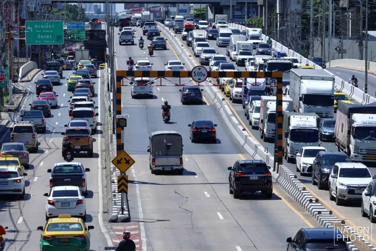 เปิดแล้ว สะพานข้ามแยกบางเขน เต็มรูปแบบทั้ง 2 ช่องจราจร