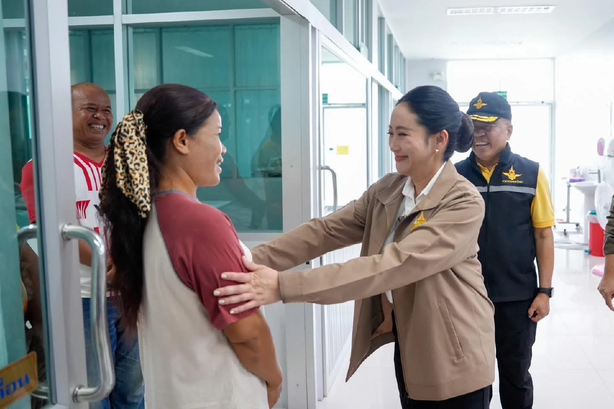 แพทองธาร เยี่ยมทหารเหยียบกับระเบิด ขอส่งกำลังใจอย่างสุดหัวใจ