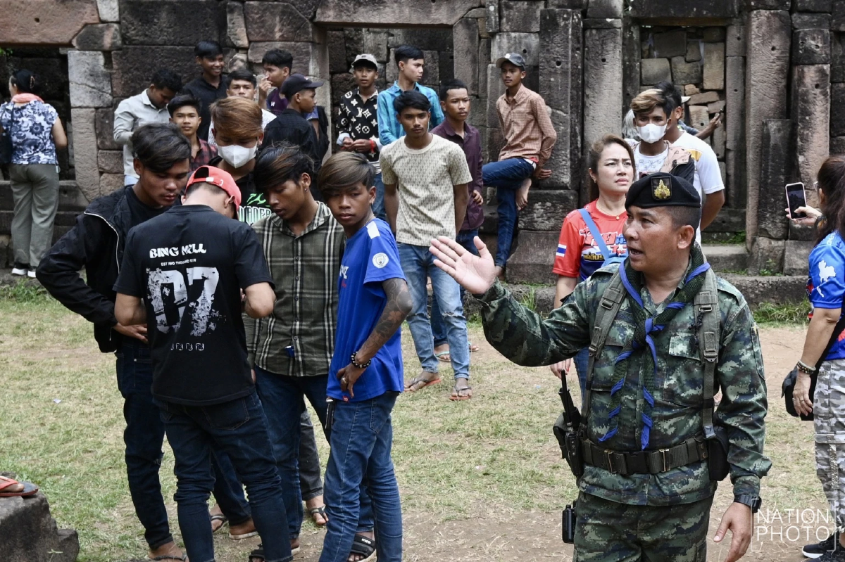 เหตุชุลมุนที่ปราสาทตาเมือน หลังวัยรุ่นเขมรก่อกวนท้าทาย นทท.ไทย