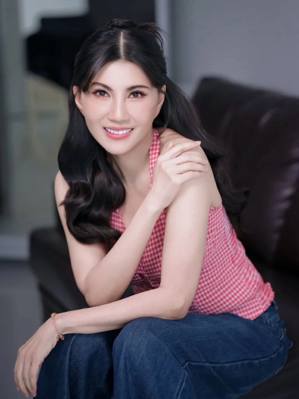 ภาพล่าสุด แก้ว อภิรดี หลังศัลยกรรม 3 เดือน หน้าเด็กลงแทบจำไม่ได้