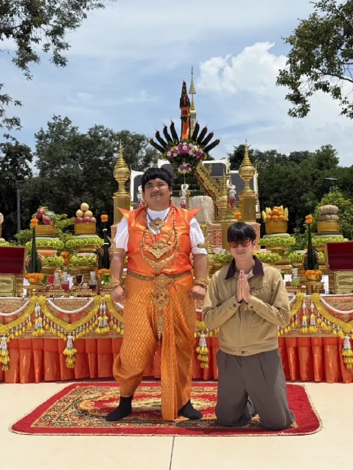 ส่องเลขธูป แจ็ค แฟนฉัน รำบวงสรวงปู่อือลือ ฮือฮาพระอาทิตย์ทรงกลด