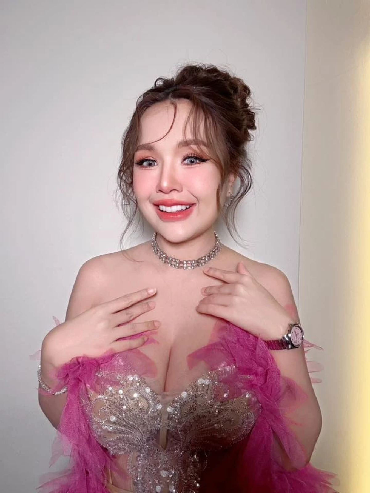 สุดปัง เจนนี่ เปย์รถหรูป้ายแดง แม่เกตุ แฟนๆ แห่ส่องเลขทะเบียน