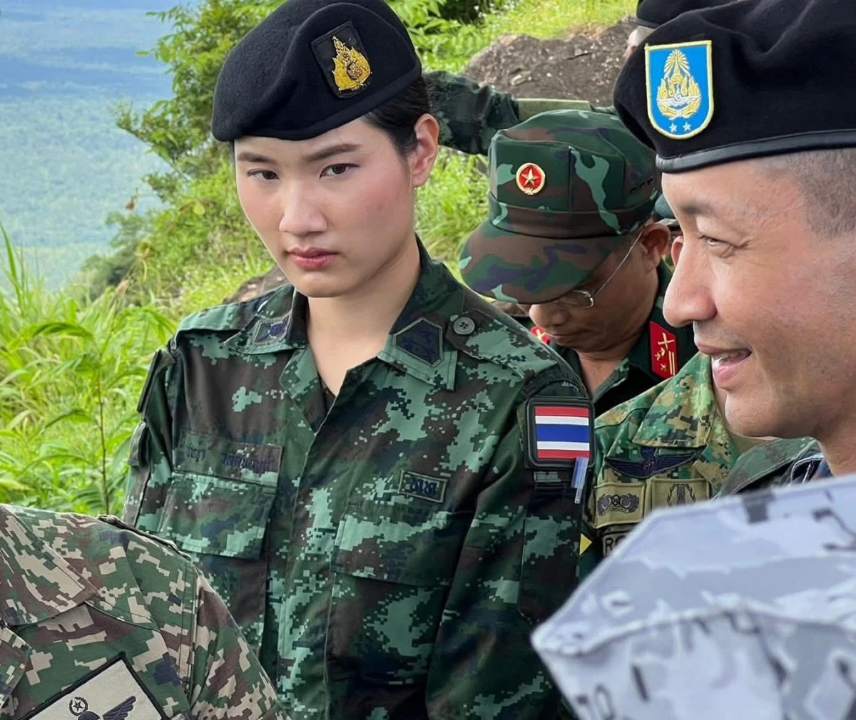 รู้จัก \"ทหารหญิงไทย\" ชี้นิ้วสั่งทหารเขมรถอย ที่แท้ไม่ธรรมดา