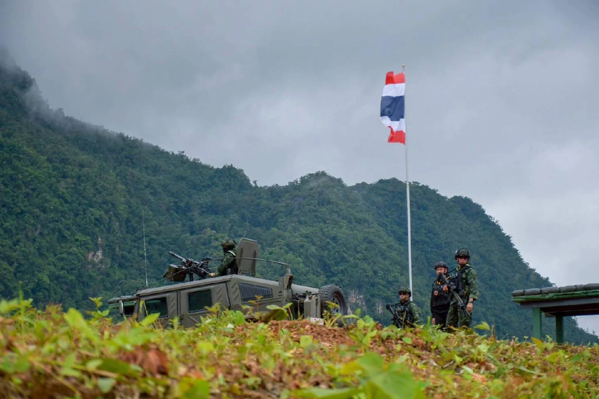 กองกำลังนเรศวร–ทหารพรานที่ 35 เข้มชายแดนตาก มีการดูแลผู้หนีภัย