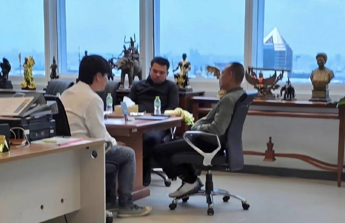 รวบ \"จอนนี่ มือปราบ - ภรรยา\" ตามหมายจับศาลอาญาคดีทุจริต