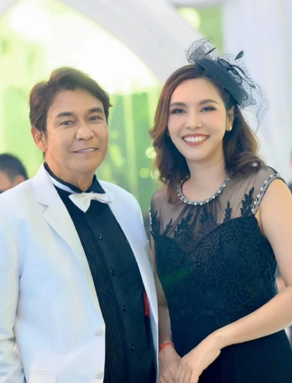 เบสท์ ปณิชดา ลูกสาว เอ๋ ไพโรจน์ ฟาดแรงอดีตเมียพ่อ ไม่มีสิทธิ์อะไรทั้งนั้น