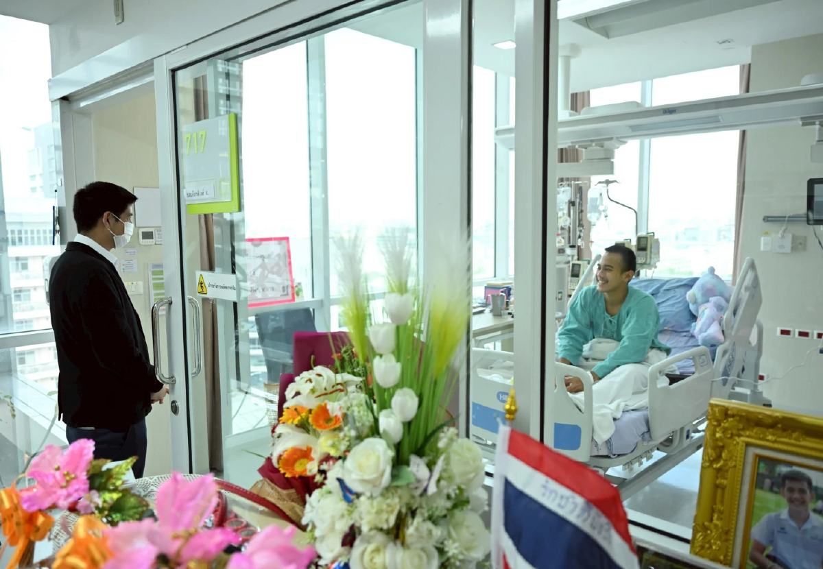 GULF ส่งกำลังใจต่อเนื่อง มอบเงิน 2 ล้านบาท เยียวยา 2 ทหารกล้า สูญเสียขา