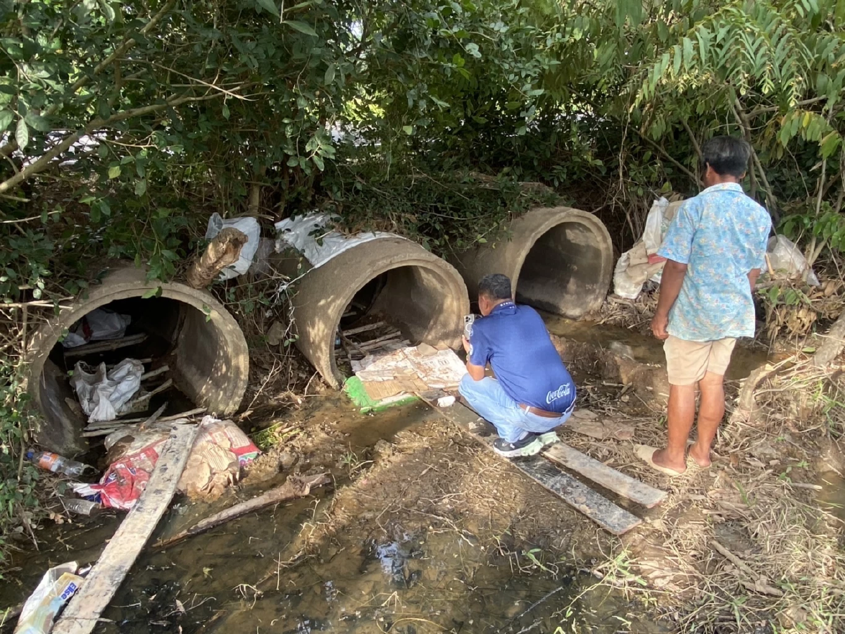 โปรดเกล้าฯ ให้มูลนิธิชัยพัฒนา จัดสร้าง หลุมหลบภัย ปกป้องราษฎร