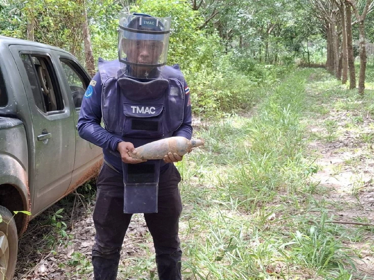 นปท.3 ผนึกกำลังตำรวจบุรีรัมย์–EOD ตรวจสอบ 13 จุดต้องสงสัย