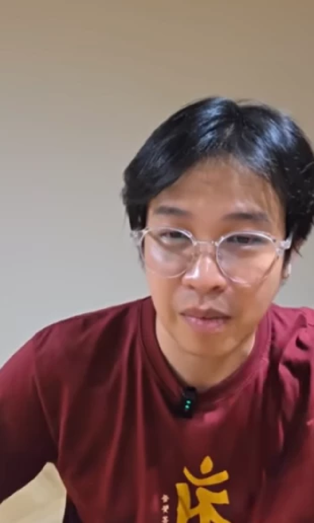 แอดมิทด่วน \"หมอบี ทูตสื่อวิญญาณ\" แพทย์ต้องดูแลใกล้ชิด