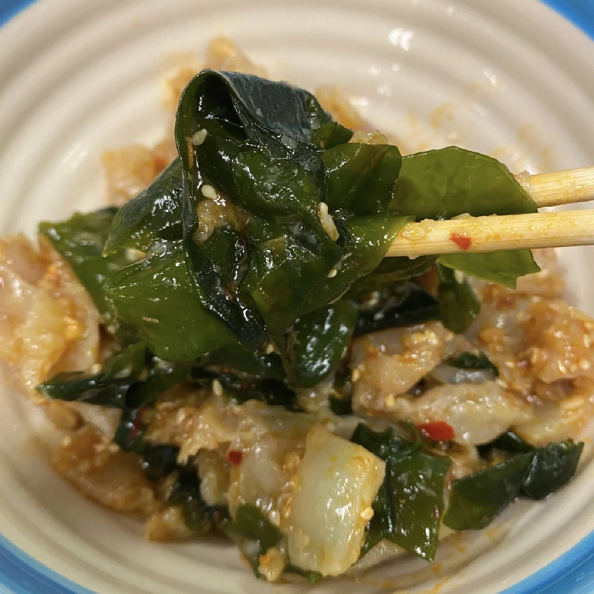 แจกสูตร แมงกะพรุนวากาเมะคลุกน้ำมันงา อร่อยกรุบ หยุดไม่ได้