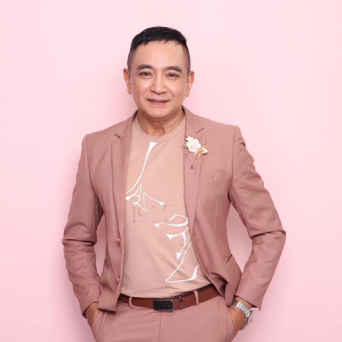 เผยอาการล่าสุด นักร้องรุ่นใหญ่ แอดมิทด่วน ก่อนเกษียณไม่กี่วัน