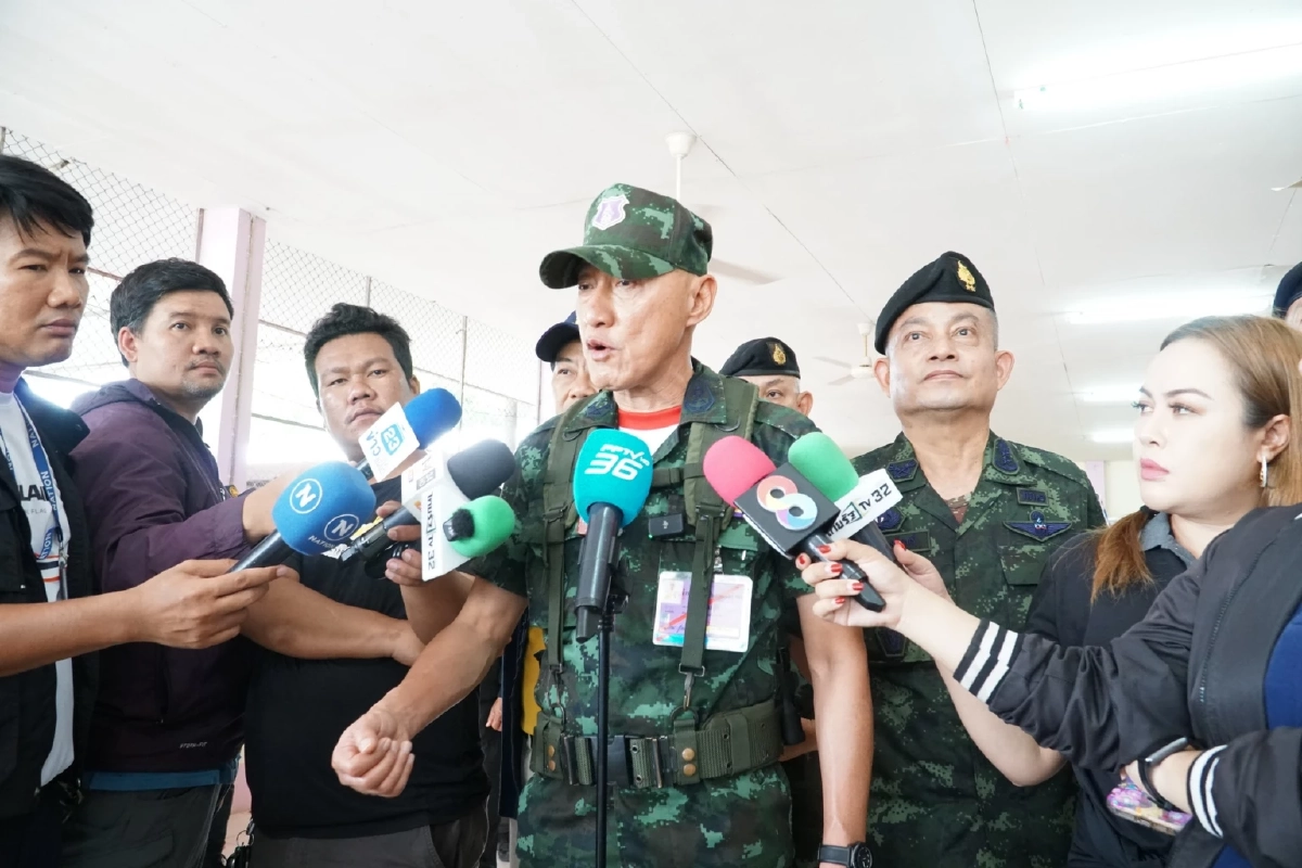 แม่ทัพภาคที่ 1 ลงพื้นที่ชายแดนสระแก้ว ติดตามการออกเอกสารสิทธิ์