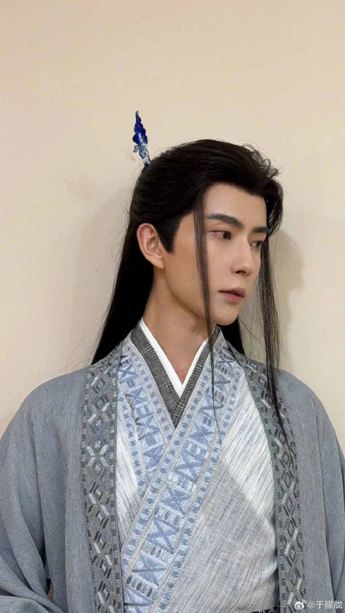เศร้า \"อวี๋ เหมิงหลง\" พระเอกดัง ค่ายยืนยันเสียชีวิตแล้ว