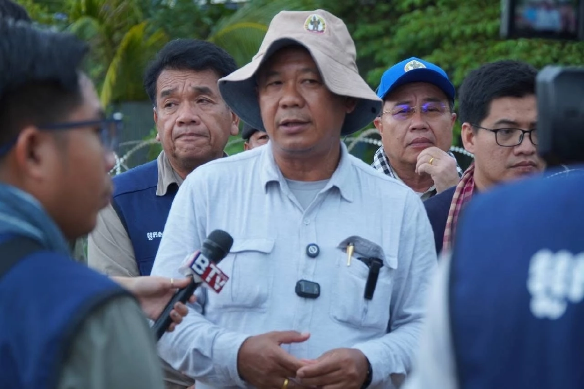 ชายแดนเดือด ผู้ว่าฯเขมรโวยไทยติดป้ายบังคับใช้กฎหมายในพื้นที่พิพาท