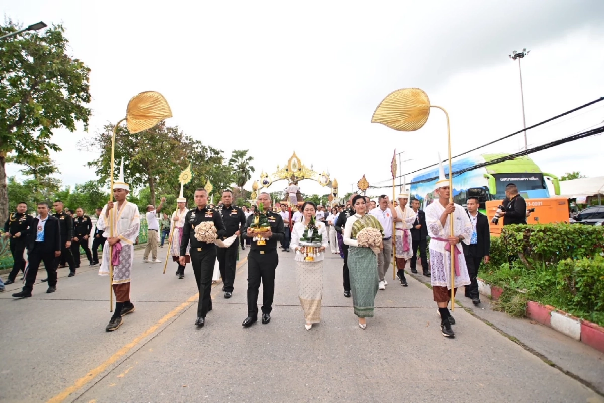 แม่ทัพภาคที่ 2 อัญเชิญพ่อปู่ศรีสุทโธ แม่ย่าศรีปทุมมา