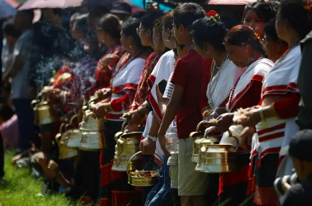 ตระการตา ชาวเนปาลแห่ชมขบวน รุตรายานี เทศกาลแห่งศรัทธาสีสันสดใส