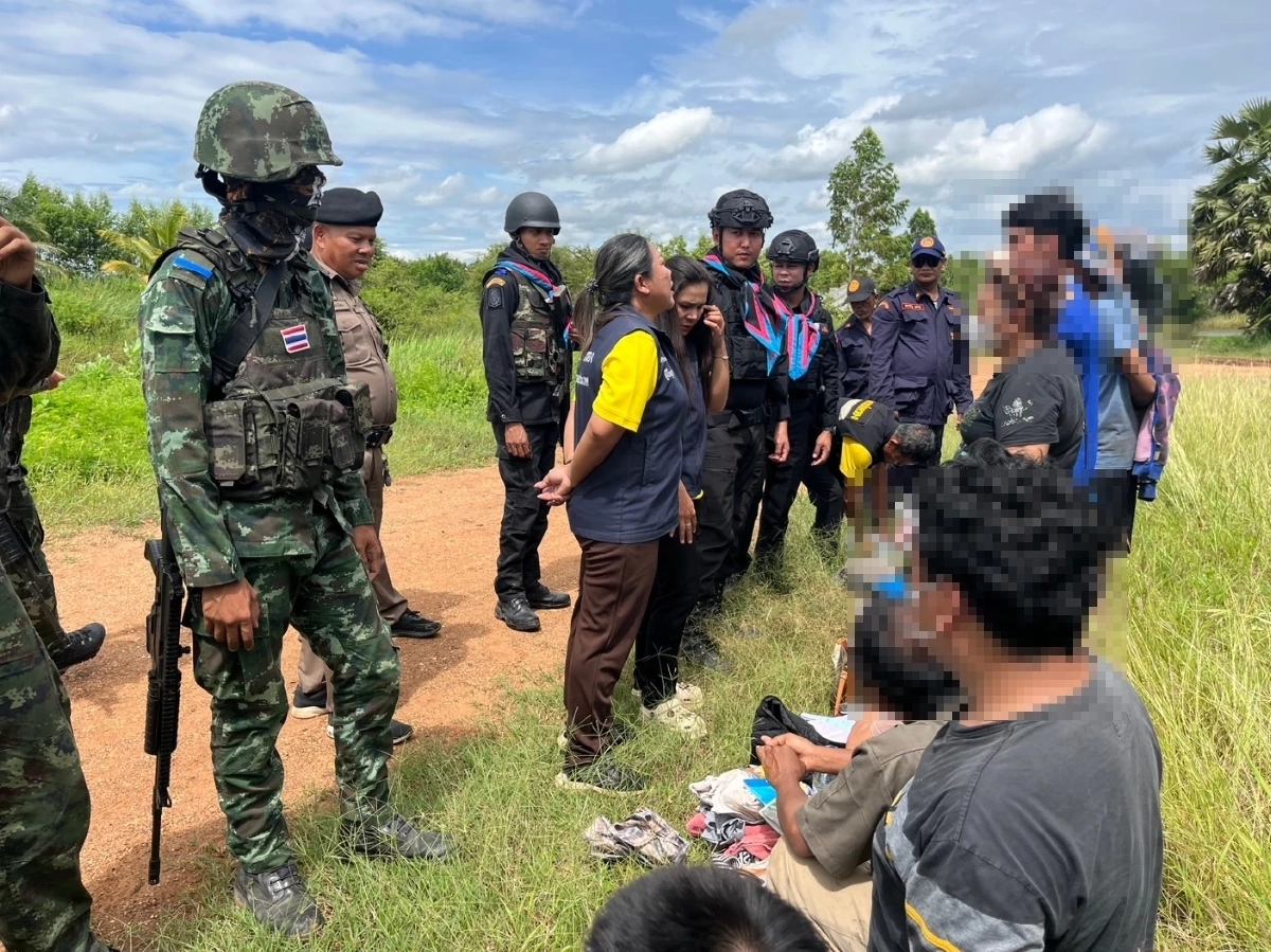 กองกำลังบูรพา รวบ 9 คนไทย หลงเชื่อโฆษณางานแอดมินเว็บพนัน