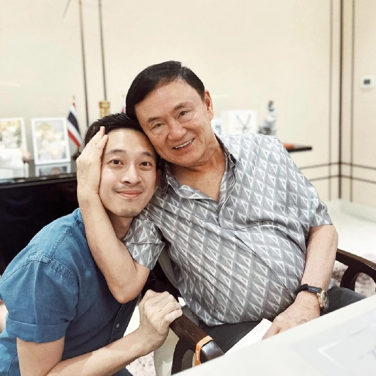 \"ลูกเขย\" โพสต์ซึ้ง ถึงพ่อตา หลัง \"ทักษิณ\" ถูกส่งตัวเข้าเรือนจำ