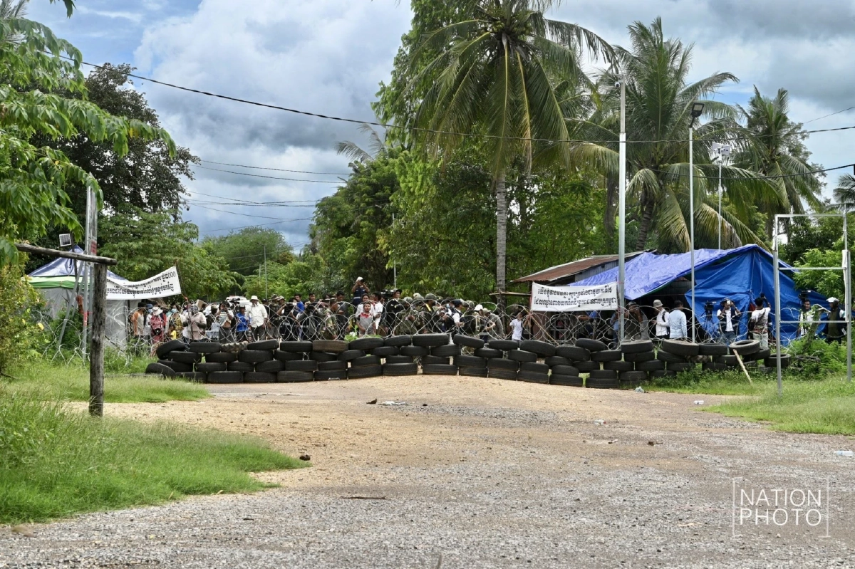 ชาวบ้านกัมพูชาไม่รื้อบ้าน ท้าคำสั่งไทย อ้างที่ดินบรรพบุรุษ 30 ปี
