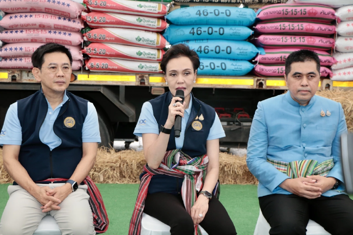 \"พาณิชย์\" ลุยศรีสะเกษ เปิดงาน\"ธงเขียว\" หนุนเกษตรกรชายแดน ยกระดับสินค้า GI