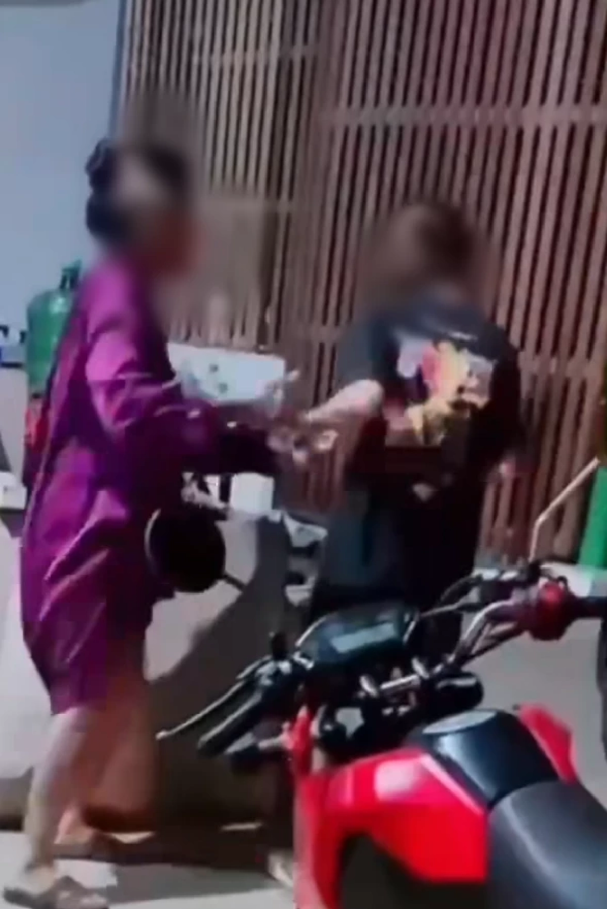 ดาว TikTok แฉสามีแอบกินตับลูกน้องสาวคนสนิท ชี้รักมาก แต่ทำกันได้