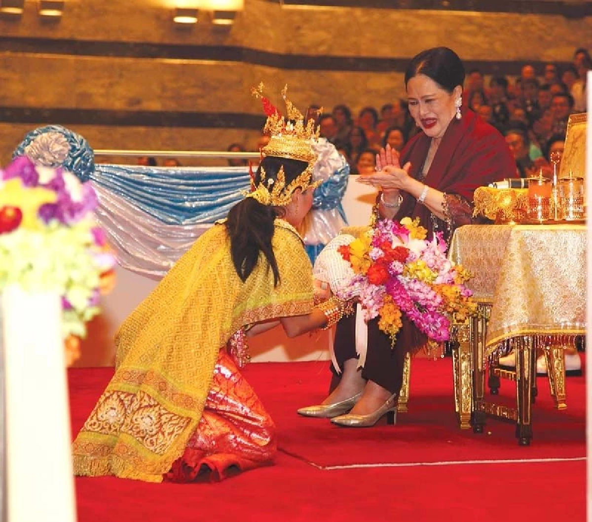 “เมื่อไม่มีใครดู แม่จะดูเอง” พระราชดำรัสที่ชุบชีวิตโขนไทย