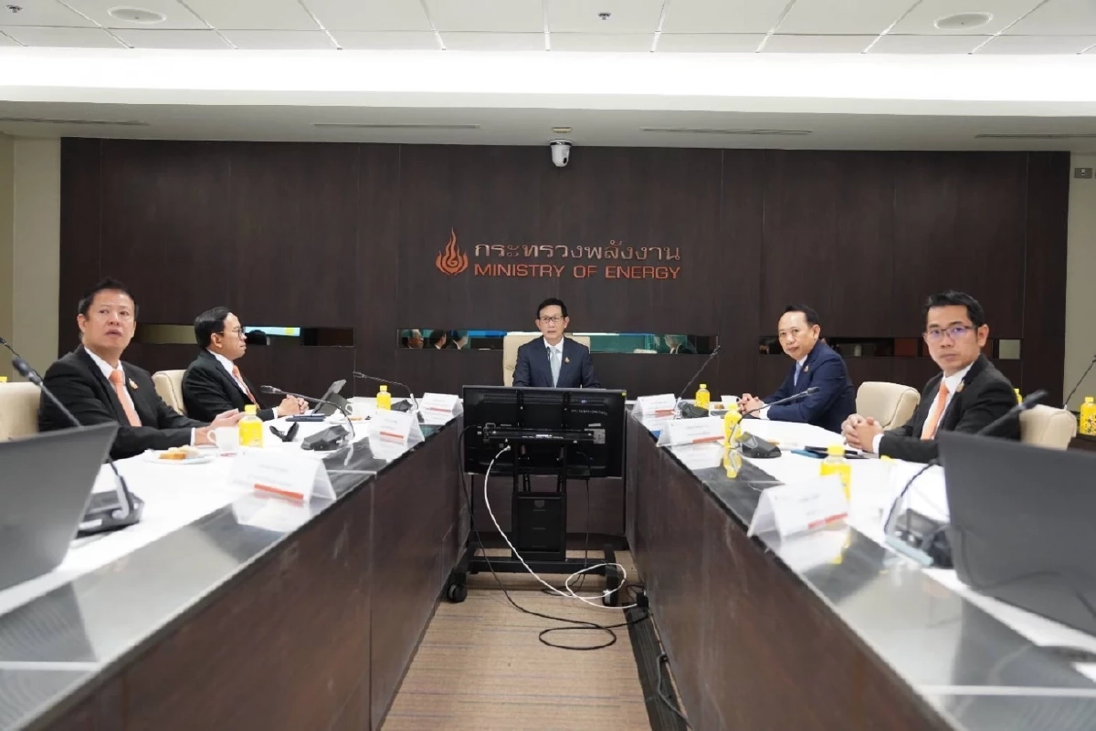 มีผลพรุ่งนี้ 4 ต.ค. 68 ลดราคาน้ำมันดีเซล - เบนซิน 50 สตางค์/ลิตร