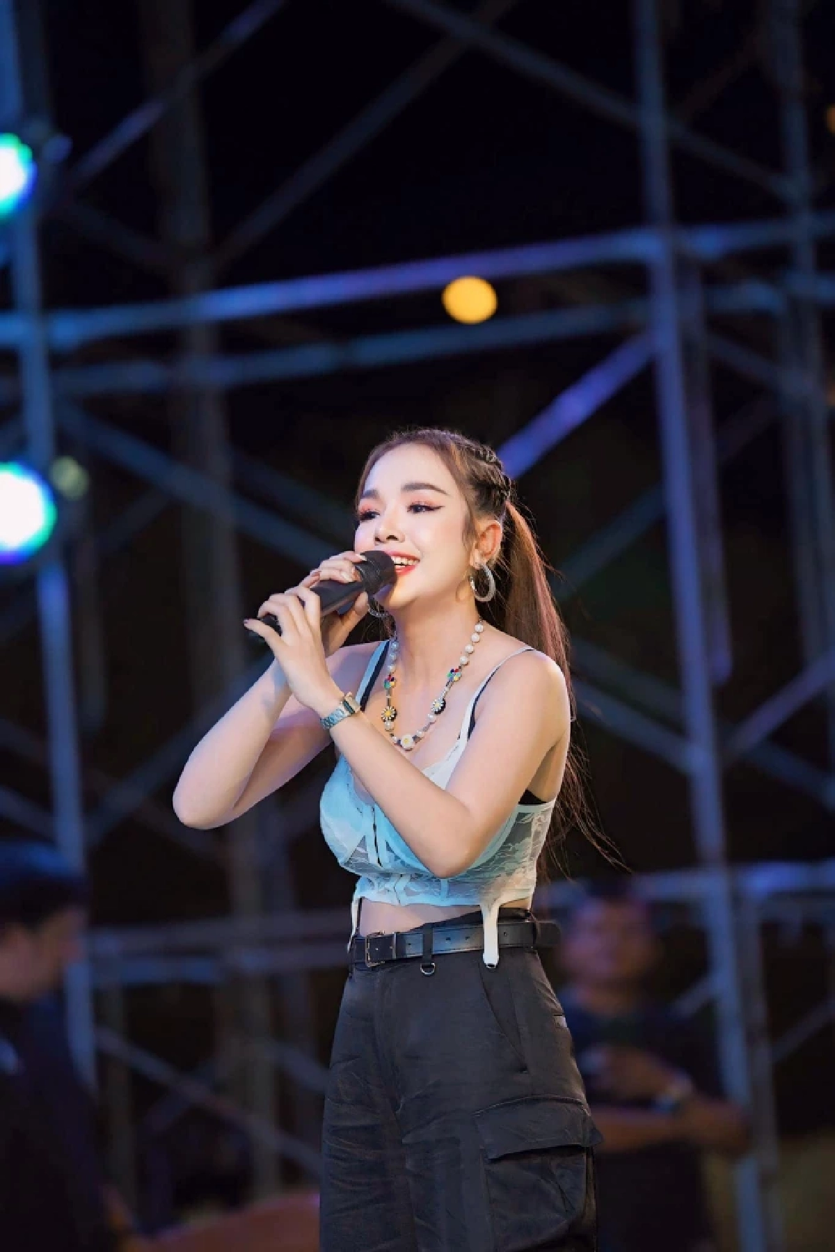 เปิดขุมทรัพย์ \"เจนนี่\" จากจับไมค์ สู่เจ้าของอาณาจักรร้อยล้าน