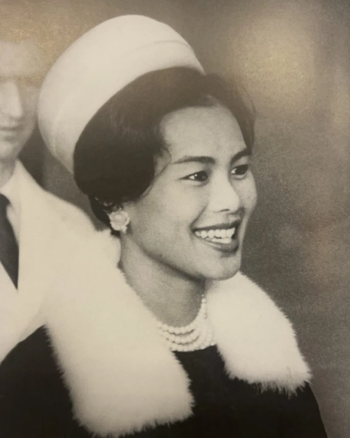 สมเด็จพระนางเจ้าสิริกิติ์ พระบรมราชินีนาถ พระบรมราชชนนีพันปีหลวง
