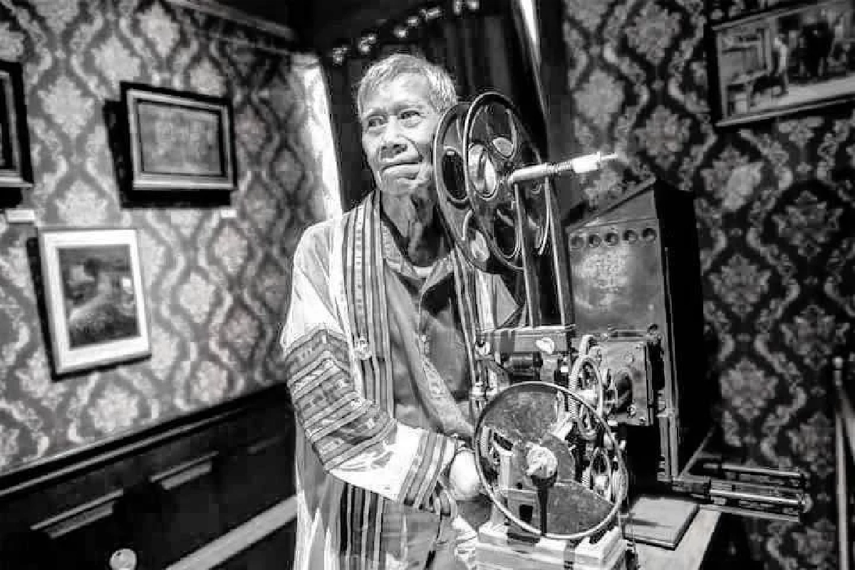 อาลัย สิ้น \"อาจารย์แดง\" ผู้บุกเบิกการวิจารณ์ภาพยนตร์ไทย