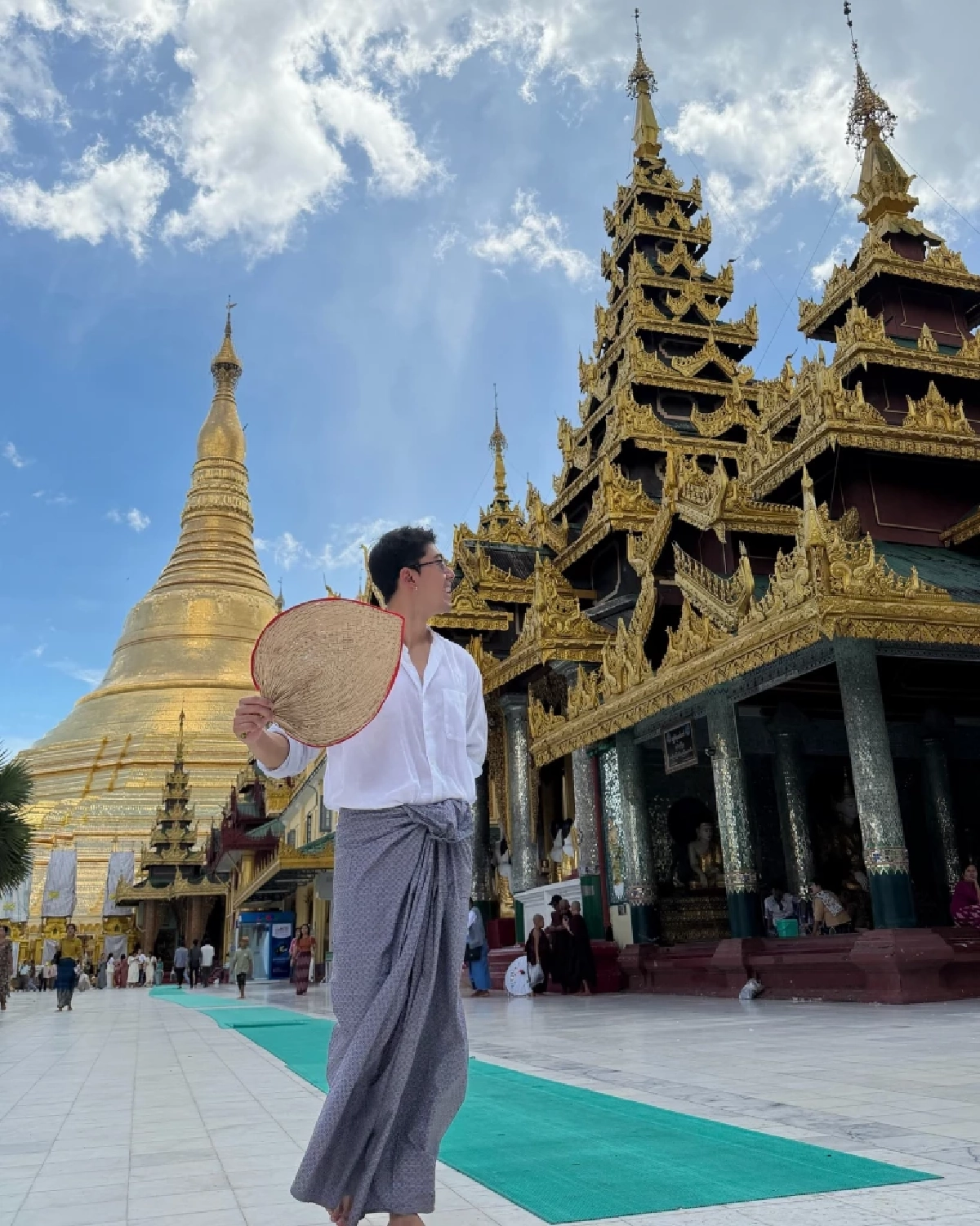 นาย ณภัทร หวนพักผ่อนพม่า ภาพเซ็ททำแฟนๆ นึกถึง Friend Zone