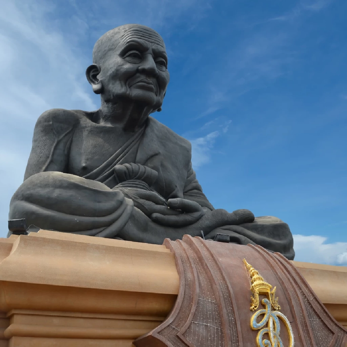 เผยตำนาน หลวงปู่ทวดเหยียบน้ำทะเลจืด พระเกจิผู้ศักดิ์สิทธิ์แห่งแดนใต้