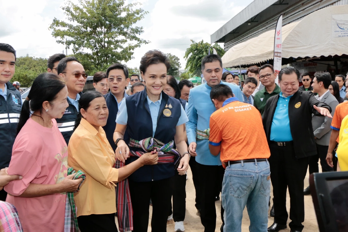 \"พาณิชย์\" ลุยศรีสะเกษ เปิดงาน\"ธงเขียว\" หนุนเกษตรกรชายแดน ยกระดับสินค้า GI