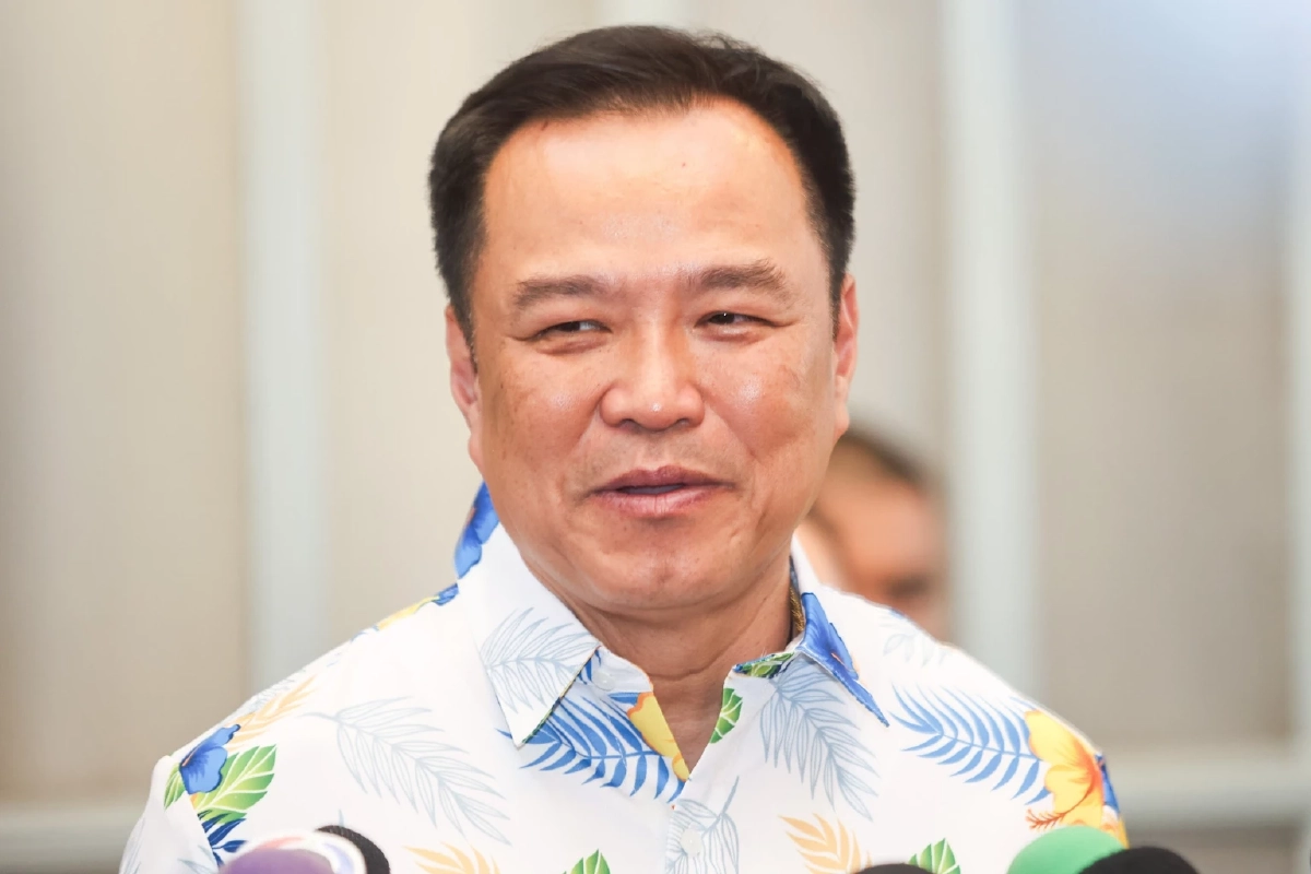 รัฐบาลเงียบ \"โรม\" ไม่ทน โพสต์ถามตรง ๆ ถึง\"อนุทิน–ธรรมนัส\"