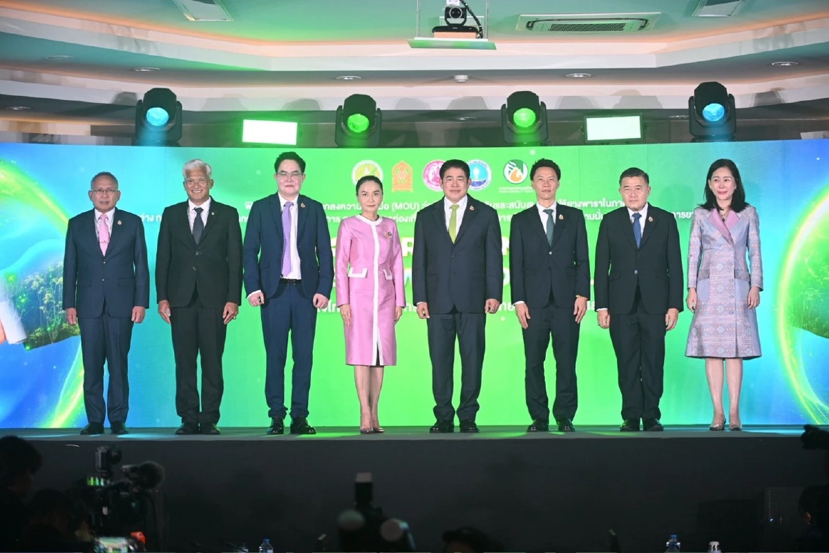 \"กระทรวงเกษตรฯ\"จับมือ 3 กระทรวงลงนาม MOU หนุนใช้ยางพาราในประเทศ