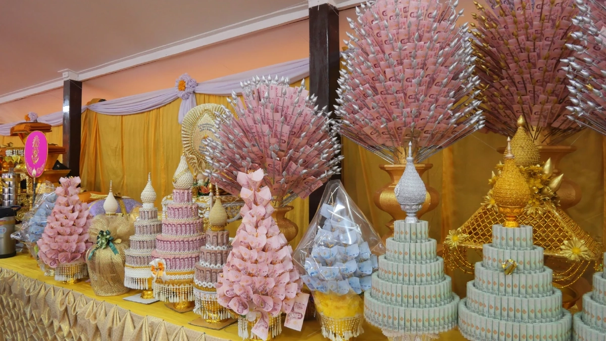 แม่ทัพภาคที่ 1 เป็นประธานในพิธีทอดกฐินสามัคคี ประจำปี 2568
