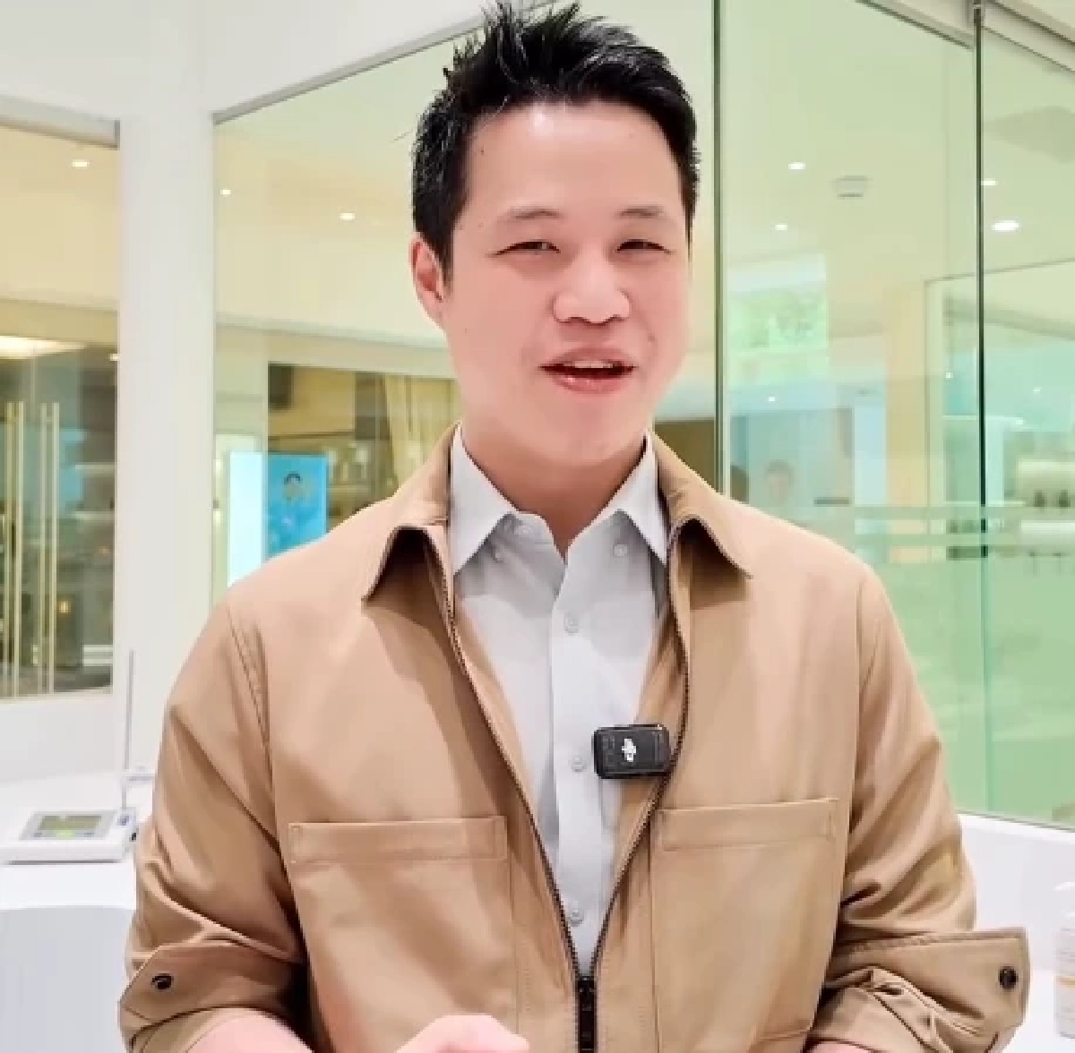 CEOบริษัทดัง แจกเงินช่วยพนง. หลังขอความร่วมมือแต่งกายไว้อาลัย