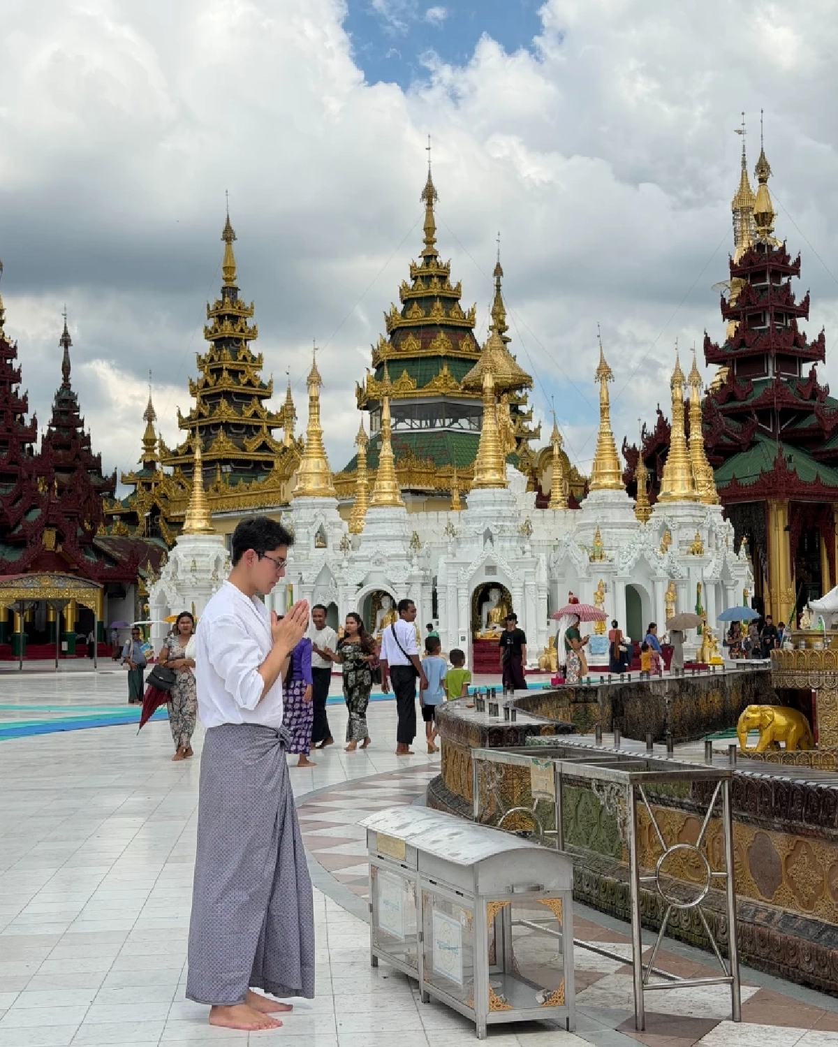 นาย ณภัทร หวนพักผ่อนพม่า ภาพเซ็ททำแฟนๆ นึกถึง Friend Zone