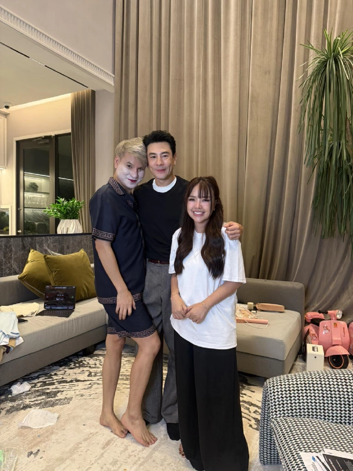 เสื้อตัวเดียวสะเทือนโซเชียล ประมูล เสื้อ “โดม ปกรณ์ ลัม”