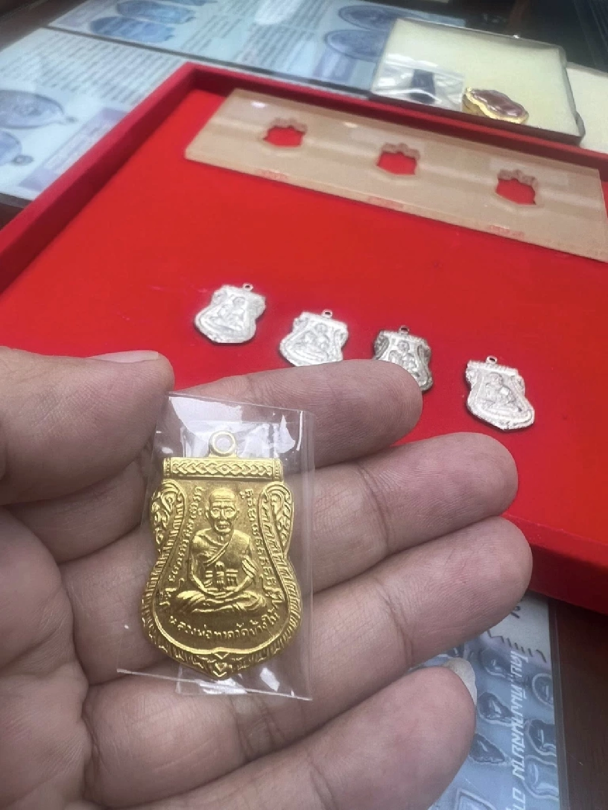 สิ้นสงสัย \"วุฒิ กระบี่\"เทียบชัดตัวตัด เหรียญหลวงปู่ทวด ปี 08