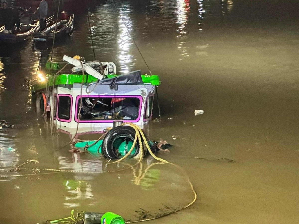 ผัวสาวท้อง 7 เดือน เรือล่มแม่น้ำป่าสัก จุดธูปพร้อมคำสัญญาทั้งน้ำตา