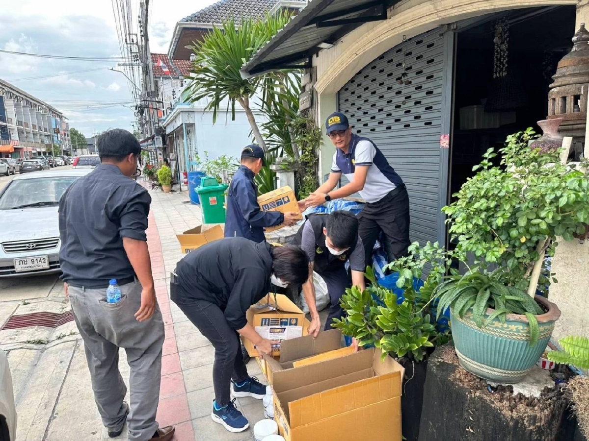 บุกจับร้านค้าออนไลน์ขายขายสารเคมีกำจัดศัตรูพืชปลอม