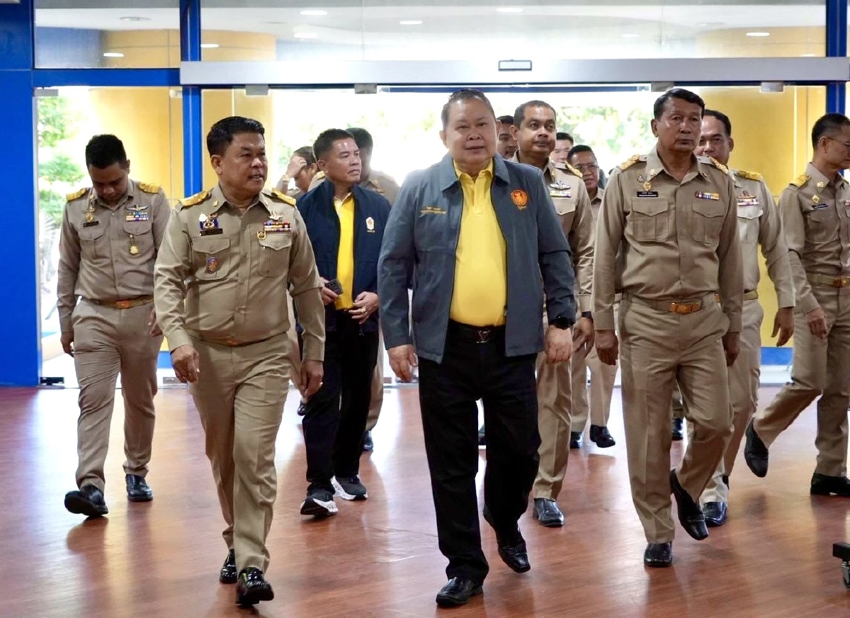 \"ไชยา พรหมา\" เยือน อบจ.สงขลา \"นายกสุพิศ\"ต้อนรับ แจงปัญหาความเดือดร้อนประชาชน