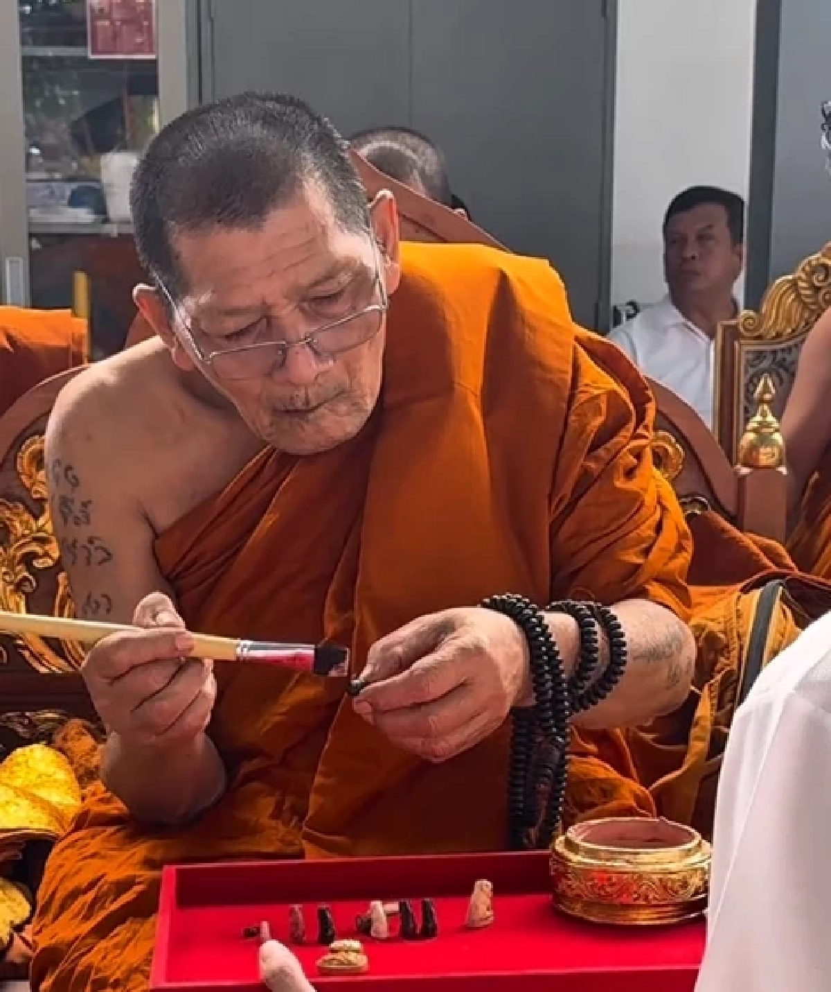 น้อยคนจะเคยเห็น \"หลวงปู่ศิลา\" ภาพสุดหาดูยากสมัยเป็นฆราวาส