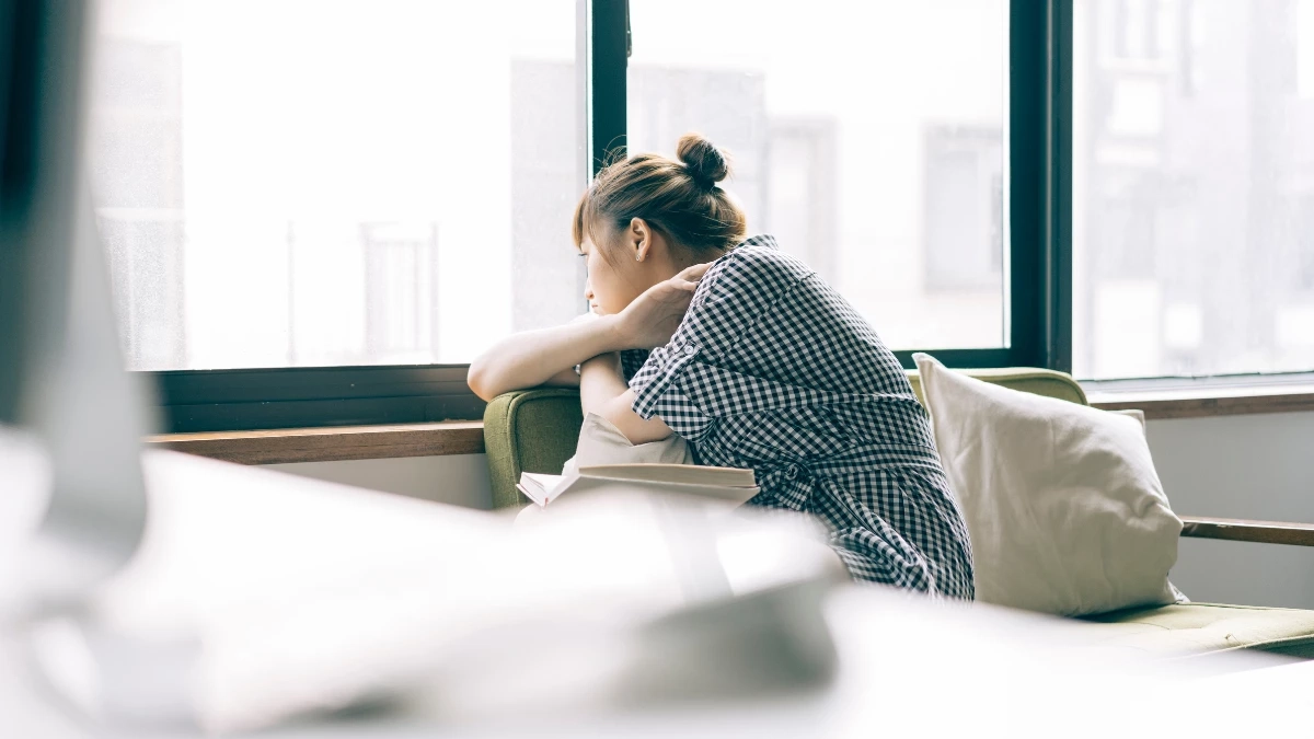 ซูเปอร์โพลเผย  คนไทยเกือบ 70% รู้สึกสิ้นหวัง “ชีวิตแย่ลง”