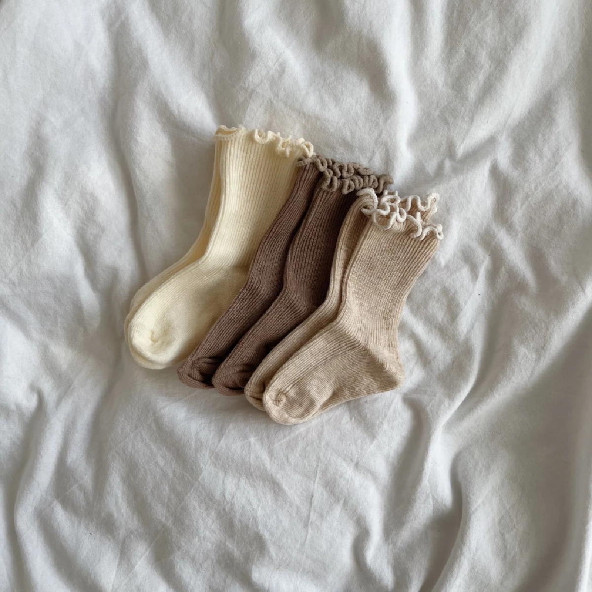 งานวิจัยยืนยัน ใส่ถุงเท้านอน ช่วยให้หลับเร็วและหลับลึกขึ้น