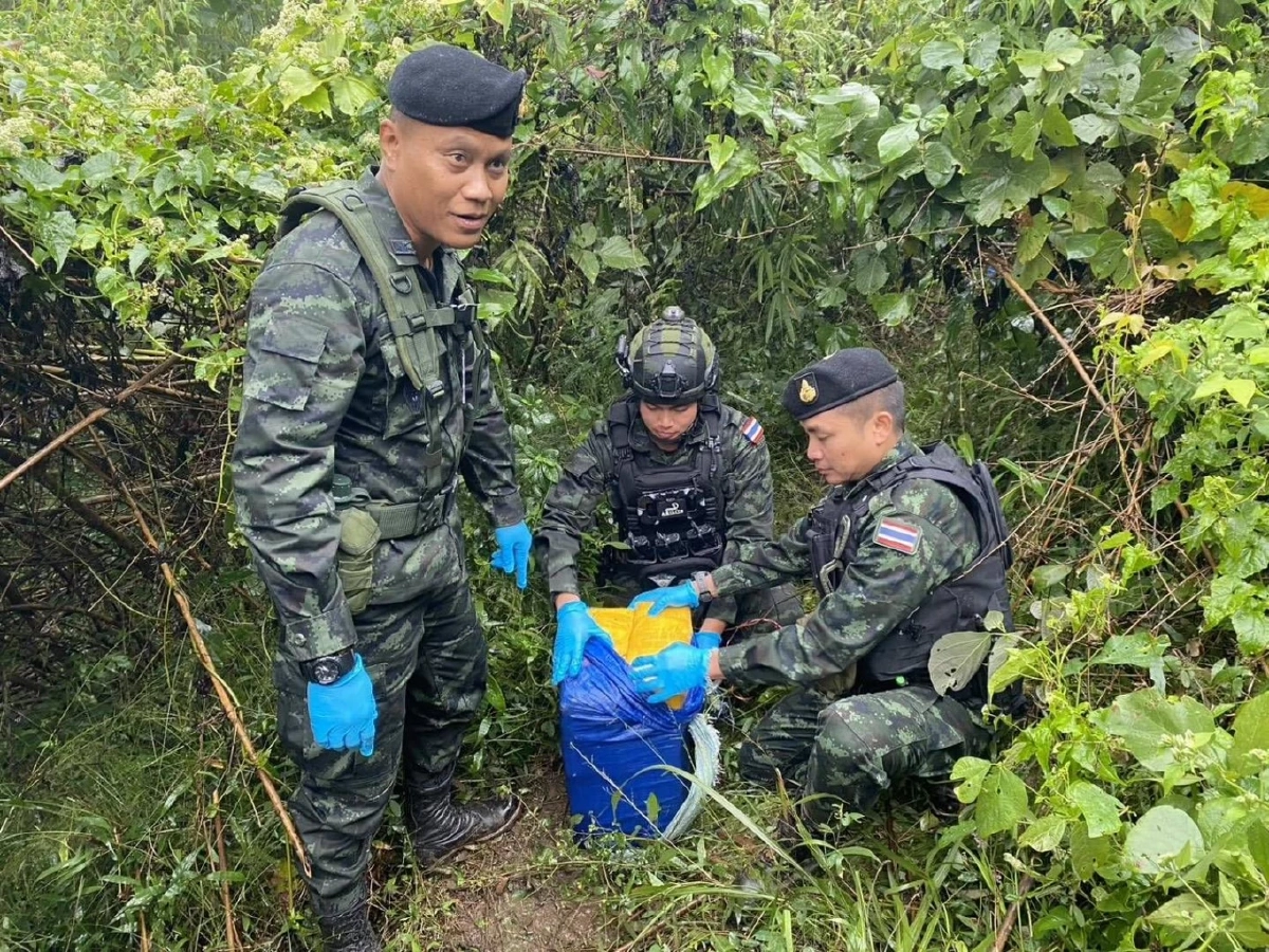 กองกำลังผาเมือง ปะทะกลุ่มขบวนการลักลอบลำเลียงยาเสพติด